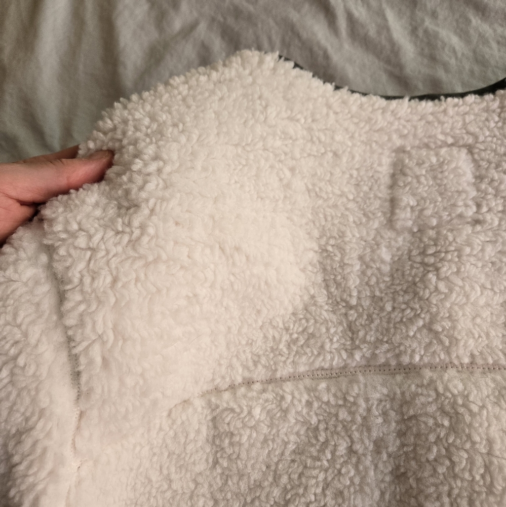Abercrombie & Fitch Cozy Ivory Sherpa Jacket sz S Fall Cozy Teddy Coat - Picture 10 of 12